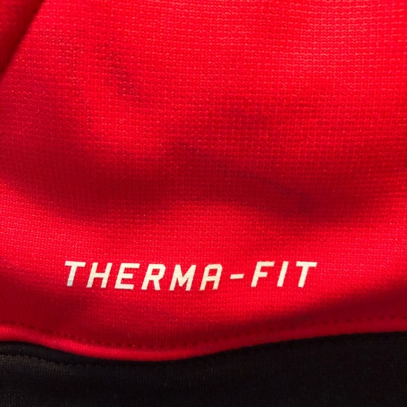 Boys Nike Hoodie - Picture 4 of 5